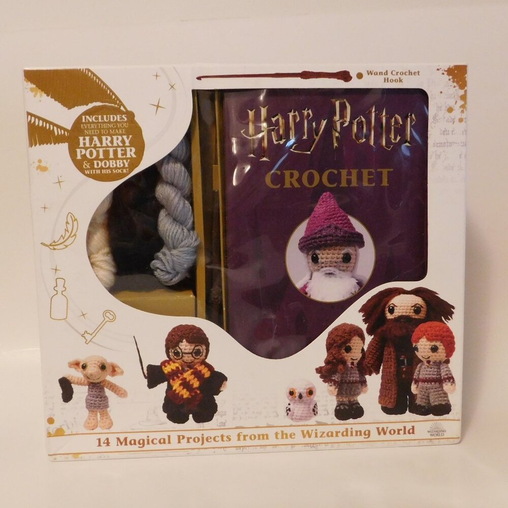 New Harry Potter Crochet Kit w/ Wand Crochet Hook Lucy Collin